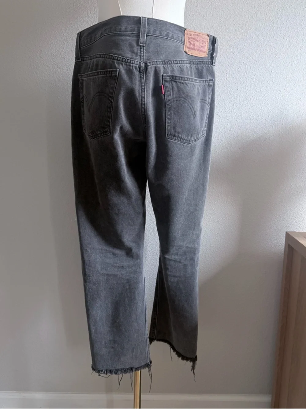 Levi's Men's Washed Charcoal Relaxed‎ Jeans